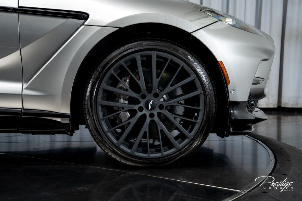 2025 Aston Martin DBX707 707 North Miami Beach FL