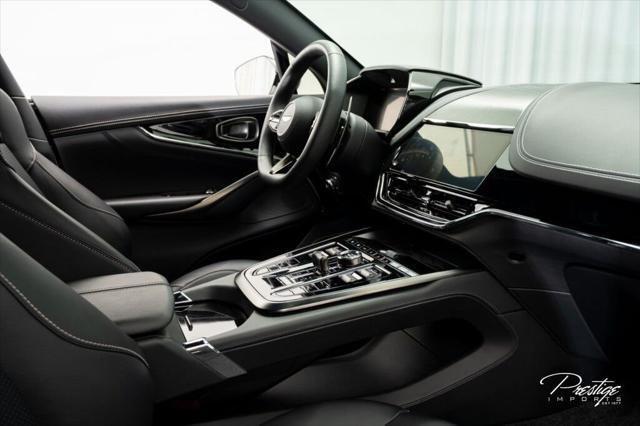 2025 Aston Martin DBX 707 - Photo 48
