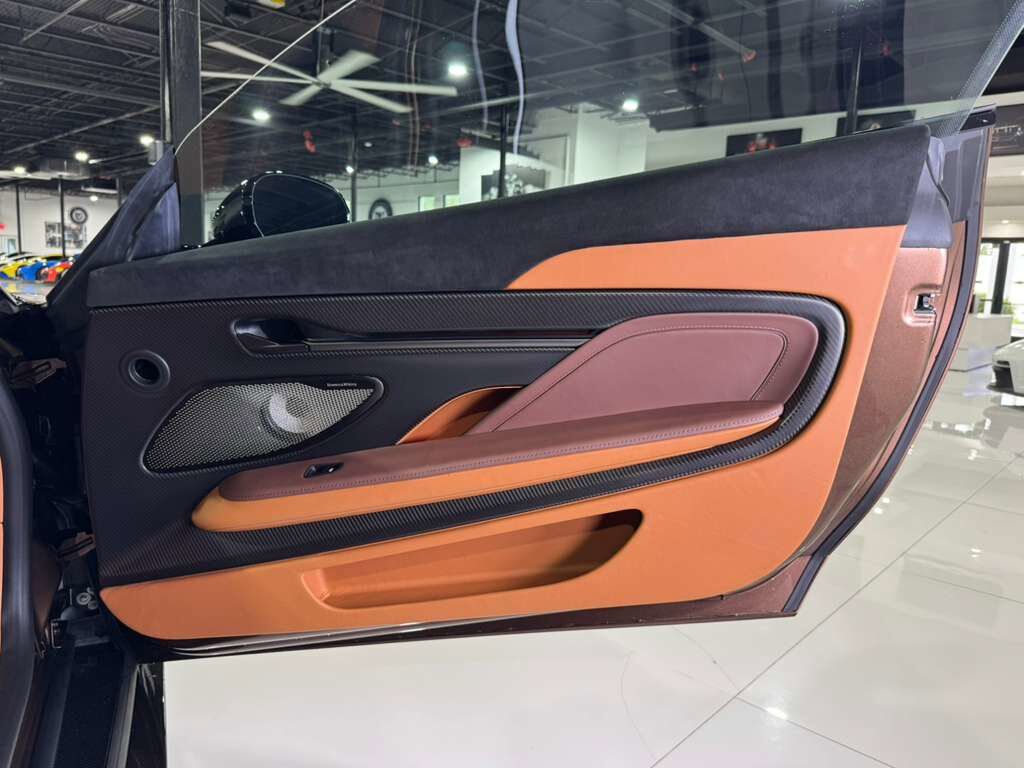 2025 Aston Martin Vanquish Apple CarPlay Ultra, Magneto Bronze paint,Bowers & Wilkins audio,360 cam,carbon galore & MUCH MORE!! Fort Lauderdale FL