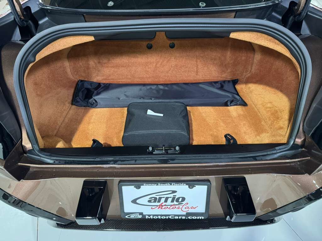 2025 Aston Martin Vanquish Apple CarPlay Ultra, Magneto Bronze paint,Bowers & Wilkins audio,360 cam,carbon galore & MUCH MORE!! Fort Lauderdale FL