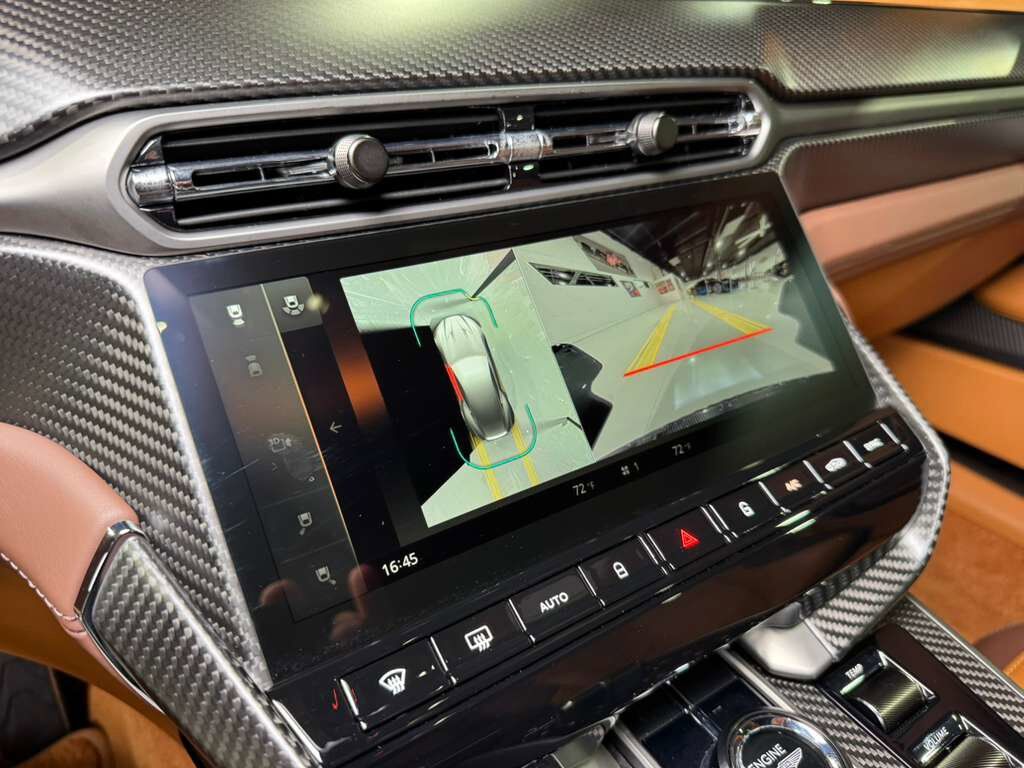2025 Aston Martin Vanquish Apple CarPlay Ultra, Magneto Bronze paint,Bowers & Wilkins audio,360 cam,carbon galore & MUCH MORE!! Fort Lauderdale FL