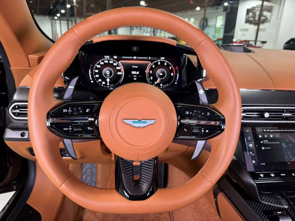 2025 Aston Martin Vanquish Apple CarPlay Ultra, Magneto Bronze paint,Bowers & Wilkins audio,360 cam,carbon galore & MUCH MORE!! Fort Lauderdale FL