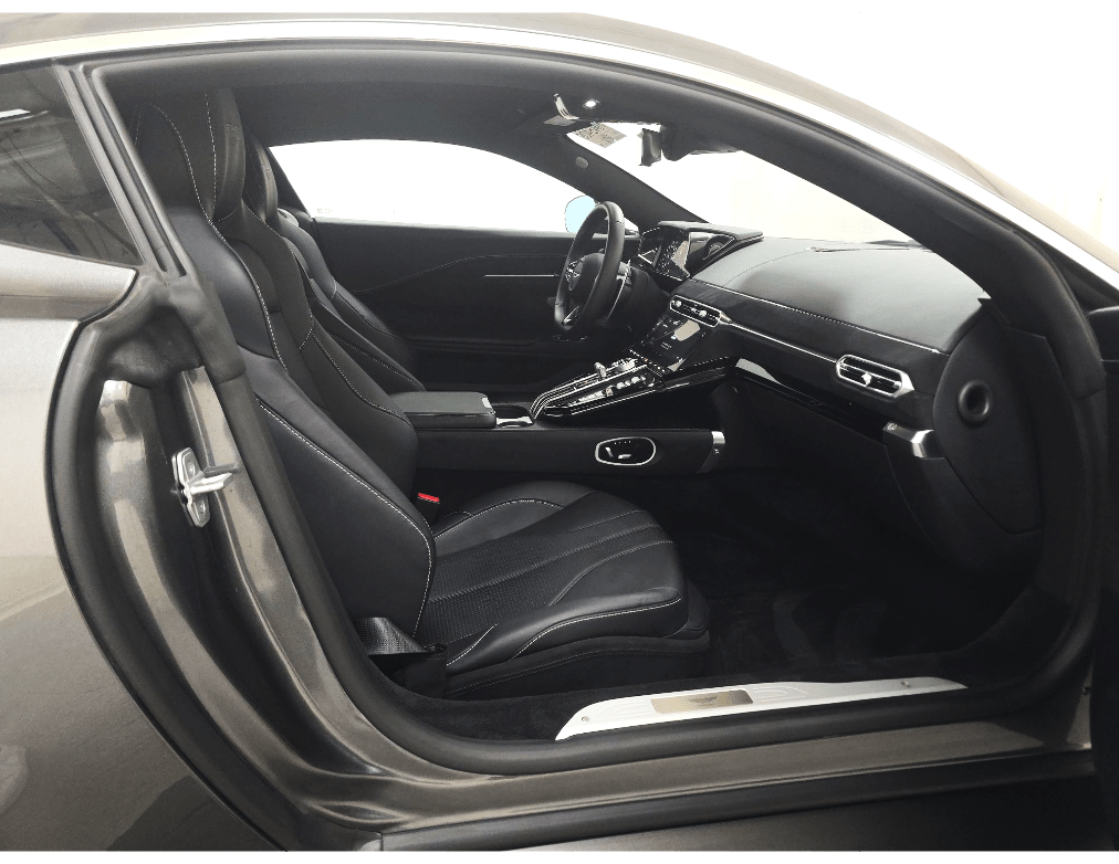 2025 Aston Martin Vantage Portland OR