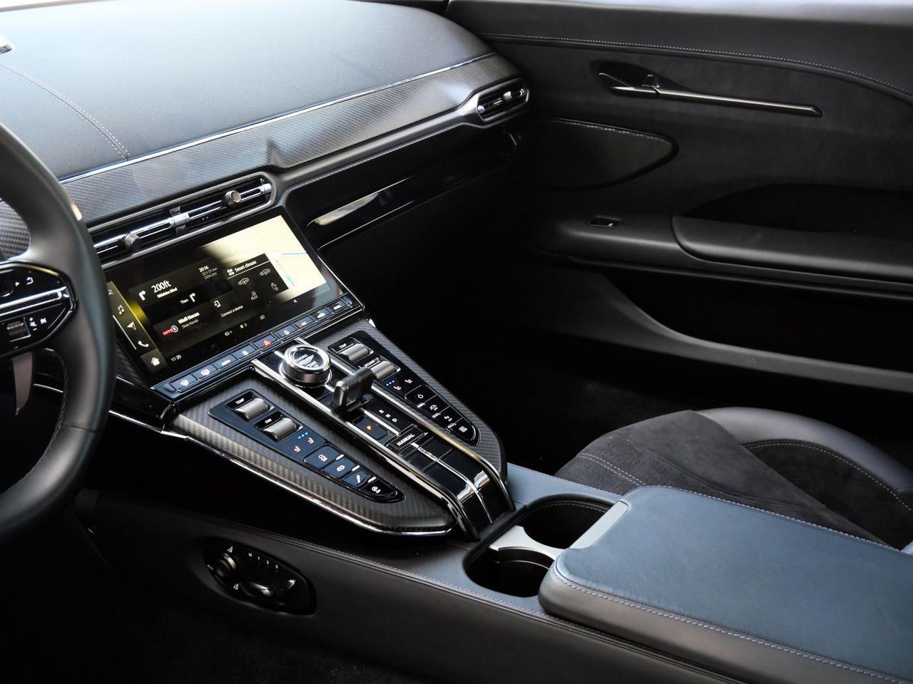 2025 Aston Martin Vantage Lawrence KS