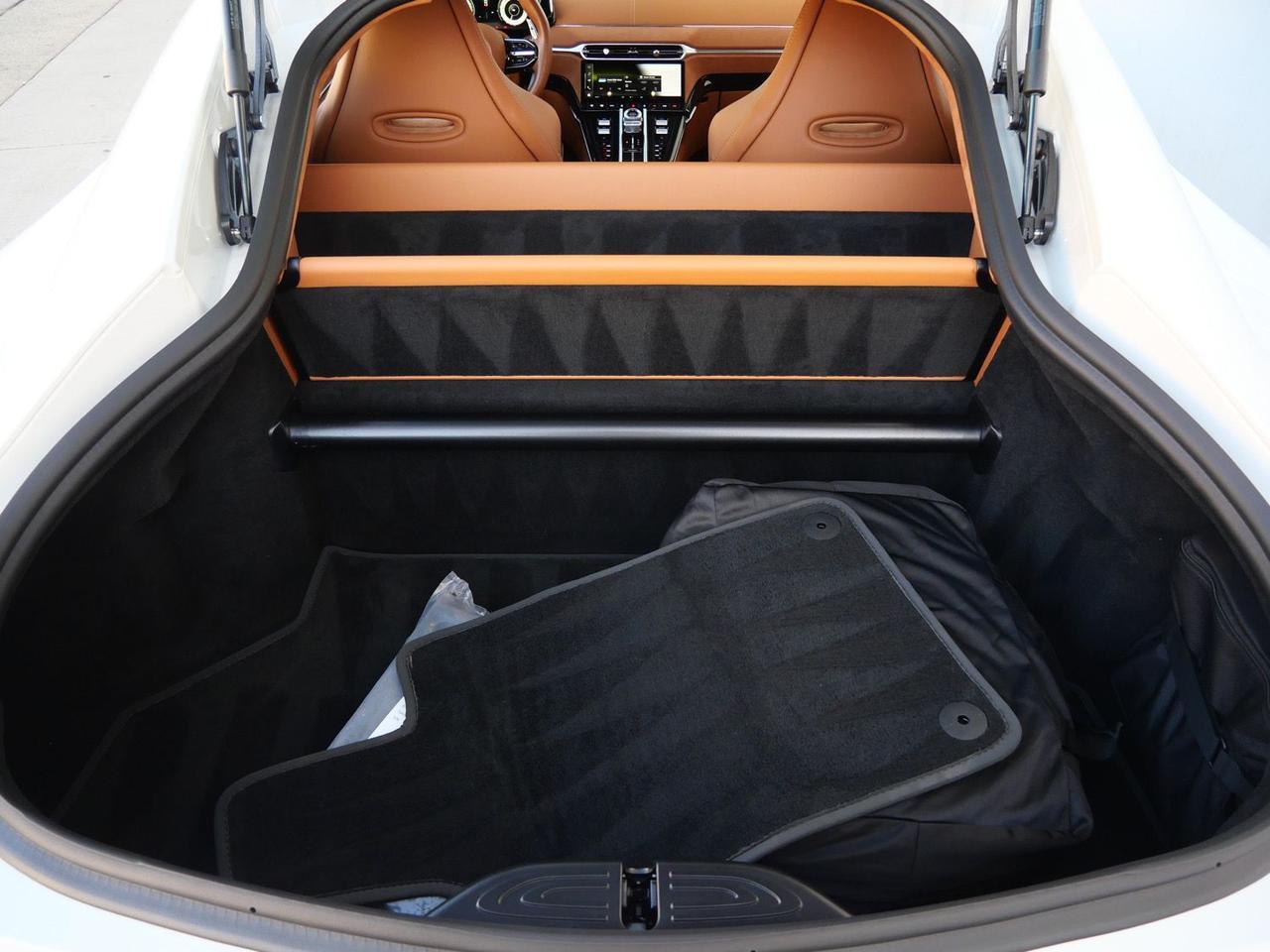 2025 Aston Martin Vantage Lawrence KS