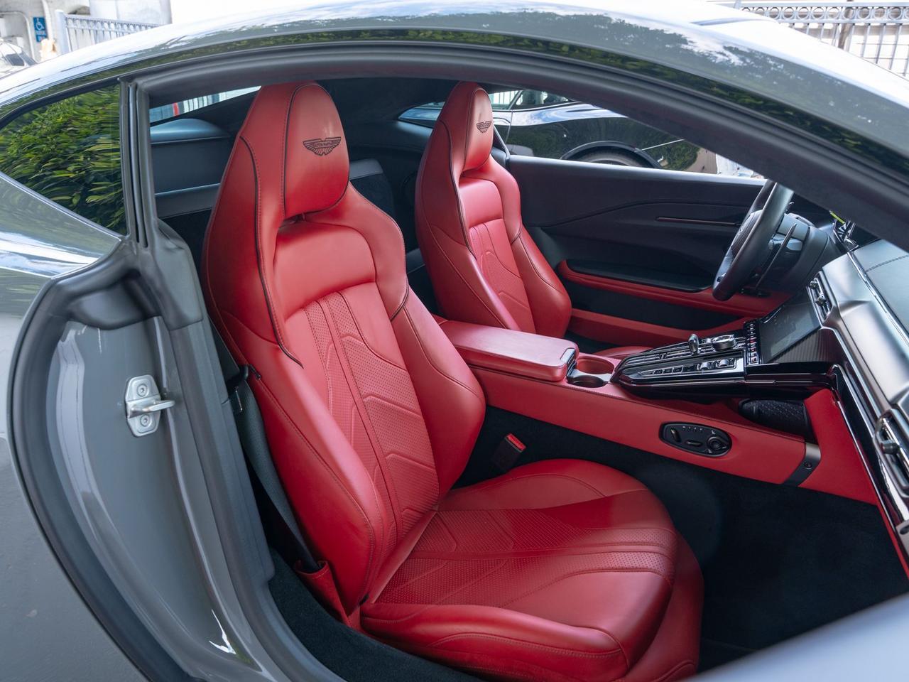 2025 Aston Martin Vantage Lawrence KS