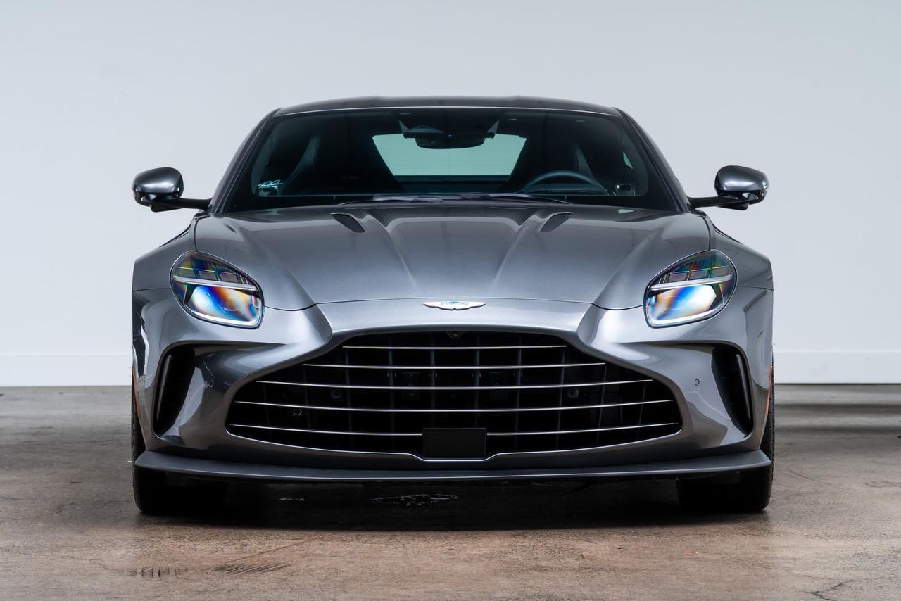 2025 Aston Martin Vantage 1 Owner Portland OR