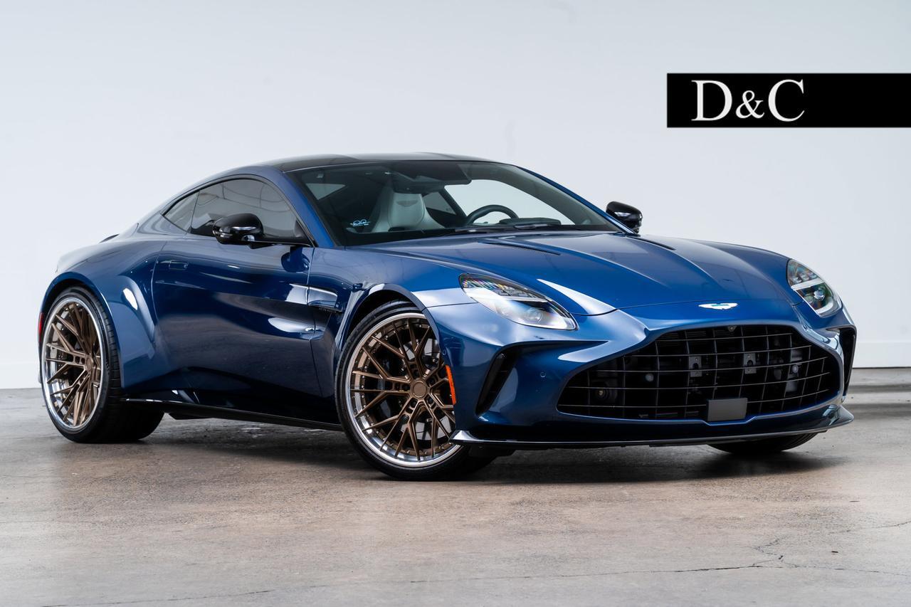 2025 Aston Martin Vantage Base