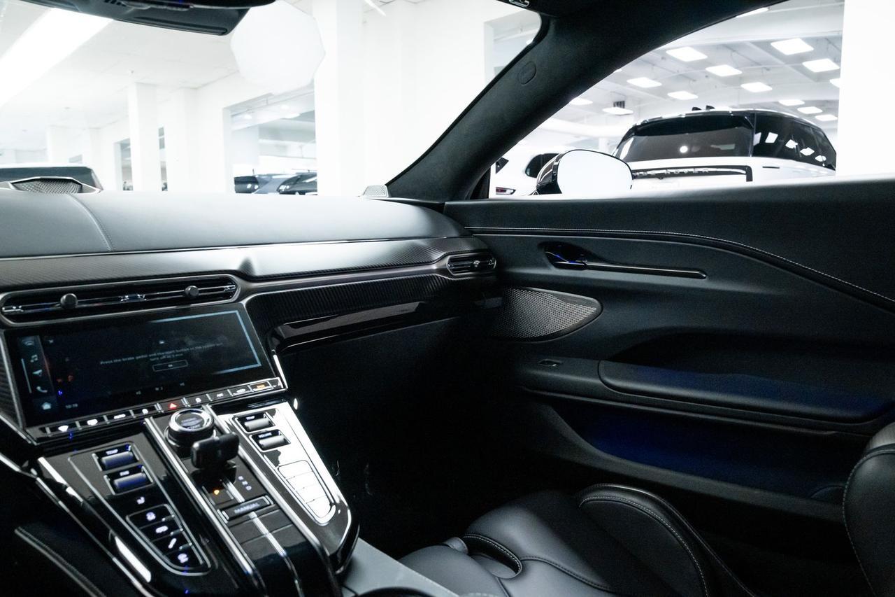 2025 Aston Martin Vantage Carbon Bucket Seats Carbon Roof Portland OR