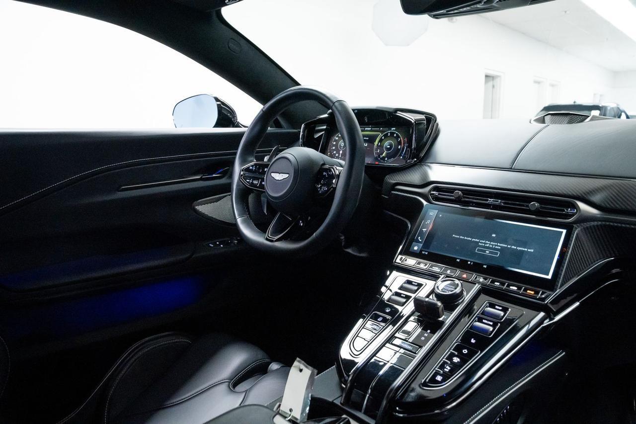 2025 Aston Martin Vantage Carbon Bucket Seats Carbon Roof Portland OR