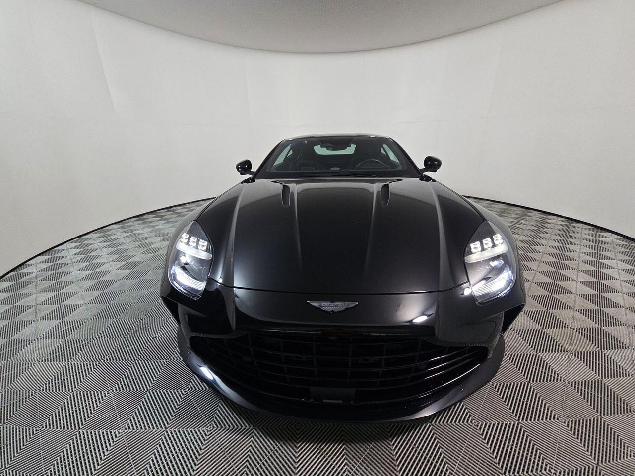 2025 Aston Martin Vantage Carbon Bucket Seats Carbon Roof Portland OR