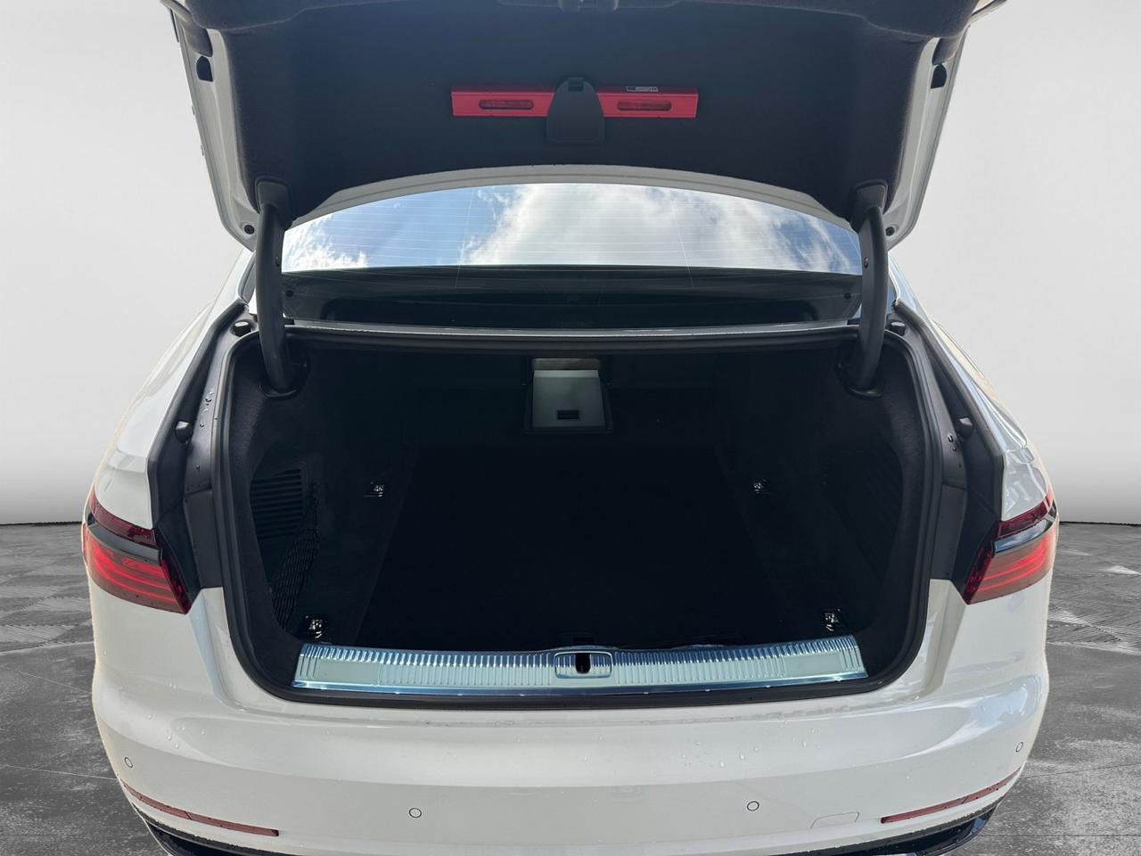2025 Audi A8  Selma TX