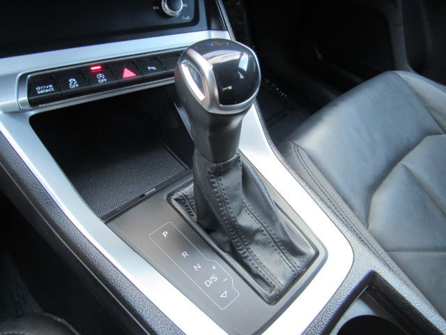 2025 Audi Q3 Premium 45 TFSI S line quattro Tiptronic Plano TX