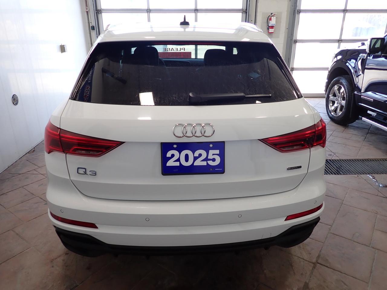2025 Audi Q3 Progressiv 4WD LEATHER SUNROOF Listowel ON