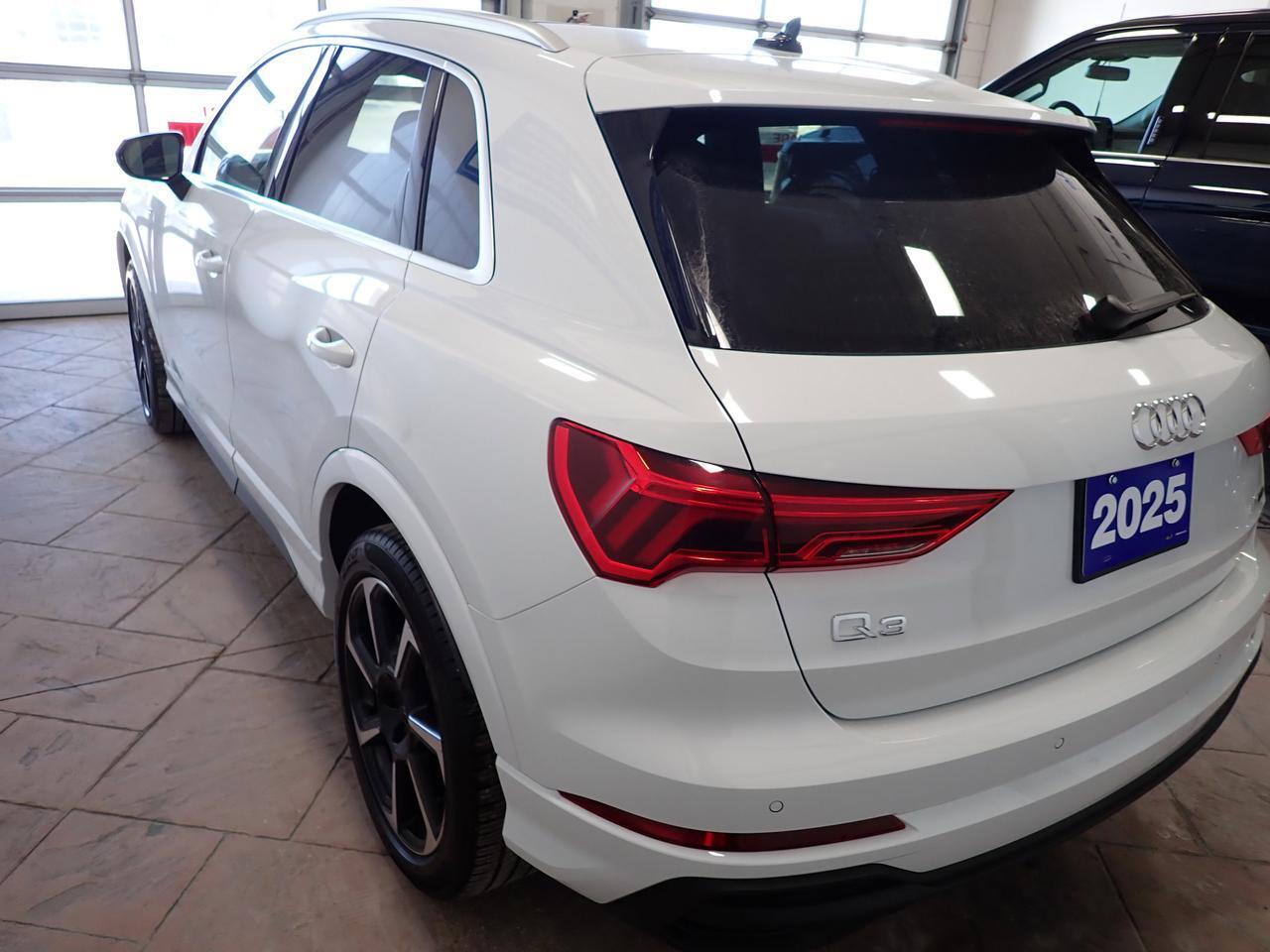 2025 Audi Q3 Progressiv 4WD LEATHER SUNROOF Listowel ON