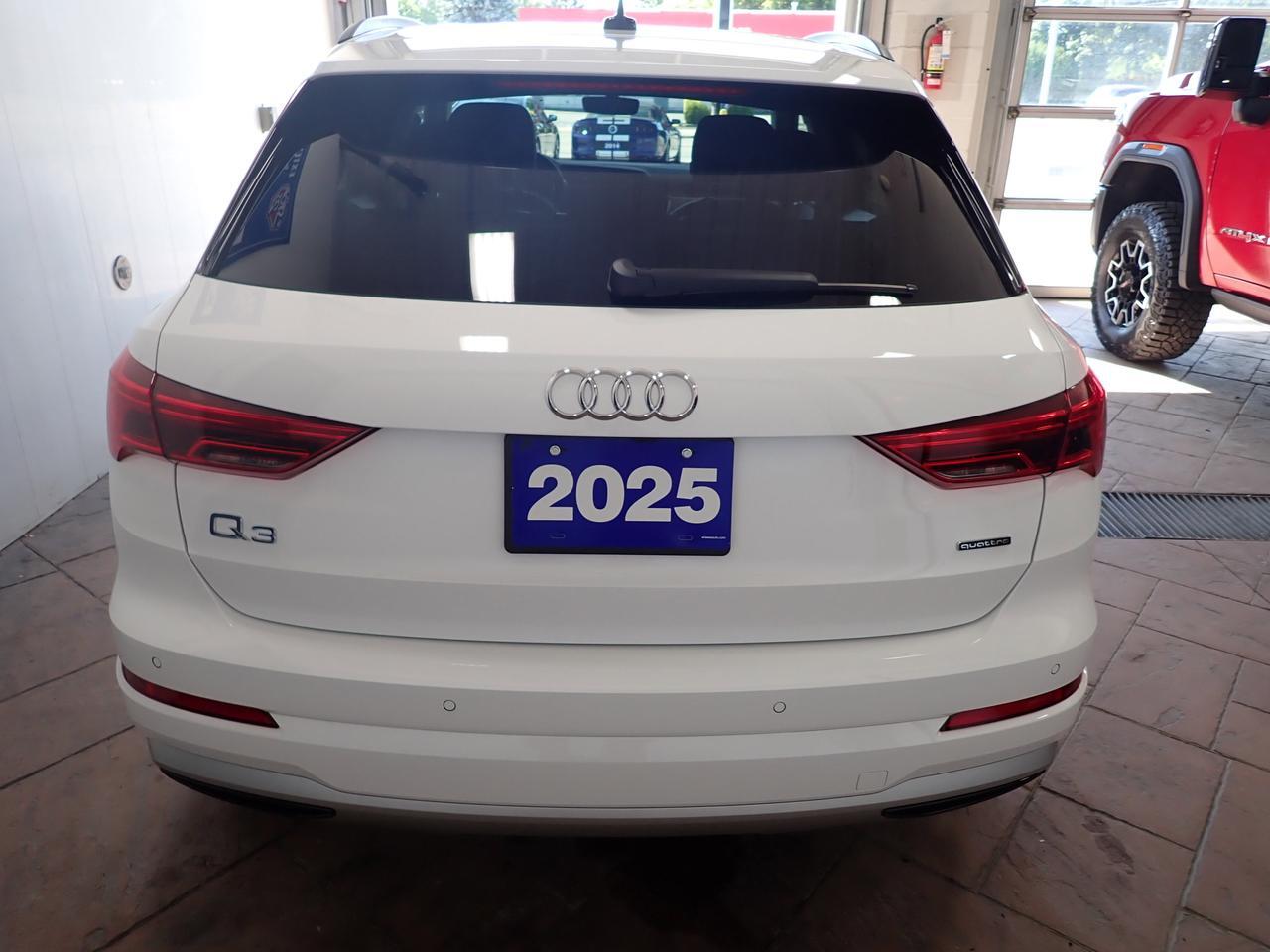 2025 Audi Q3 S LINE PREMIUM QUATTO LEATHER NAVI SUNROOF Listowel ON