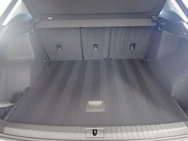2025 Audi Q3 S LINE PREMIUM QUATTO LEATHER NAVI SUNROOF Listowel ON