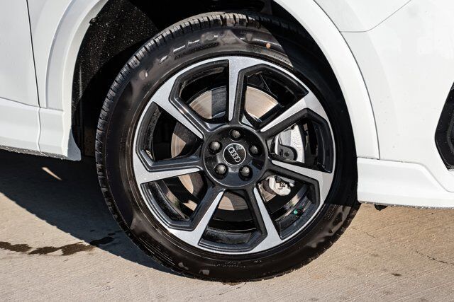 2025 Audi Q3 S line Premium Plus
