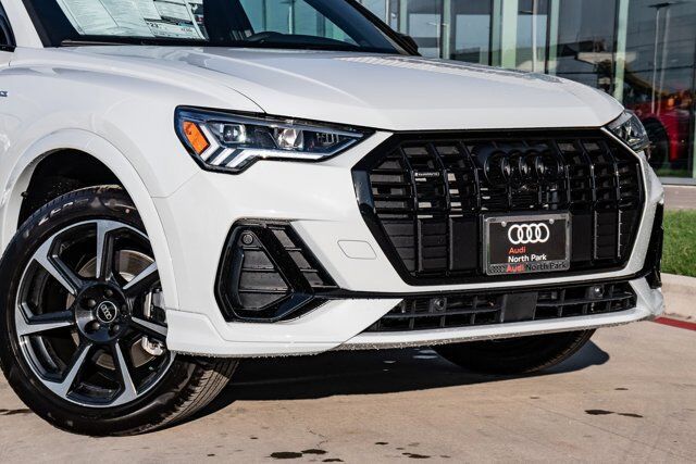 2025 Audi Q3 S line Premium Plus