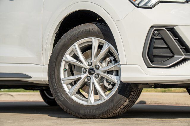 2025 Audi Q3 S line Premium Plus