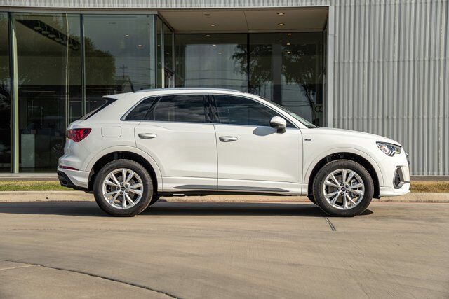 2025 Audi Q3 S line Premium Plus  Selma TX