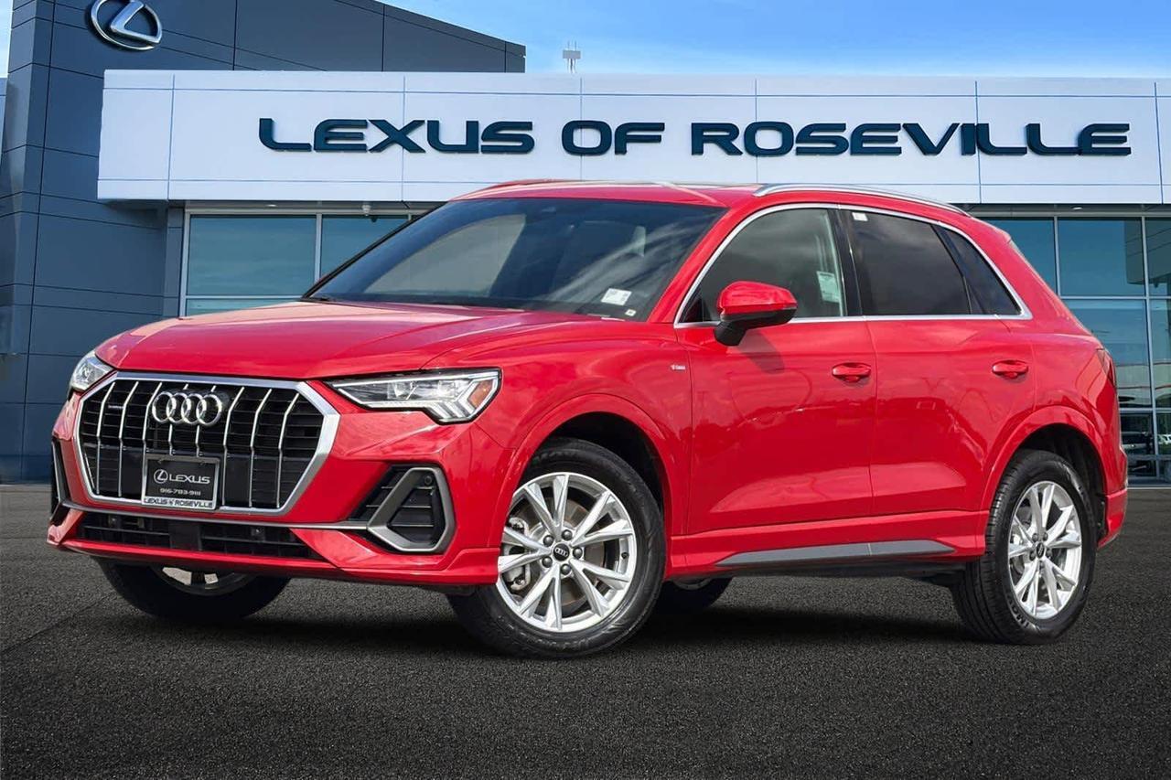 2025 Audi Q3 S line Premium