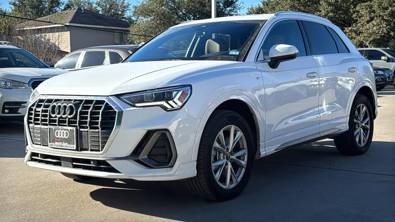 2025 Audi Q3 S line Premium
