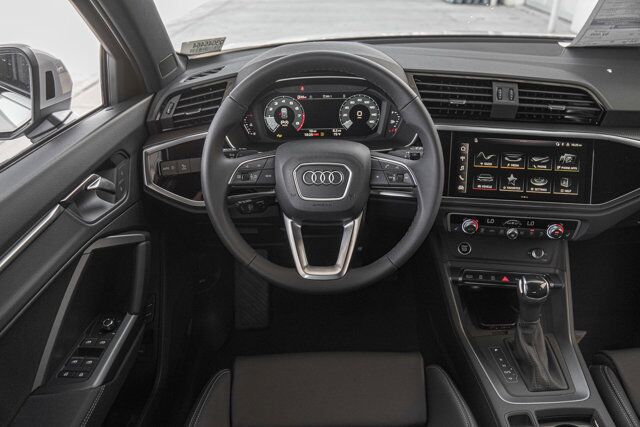 2025 Audi Q3 S line Premium  Selma TX