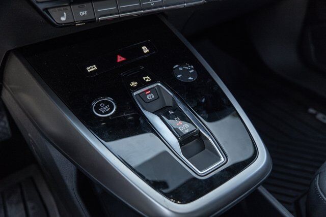 2025 Audi Q4 e-tron Premium Plus  Selma TX