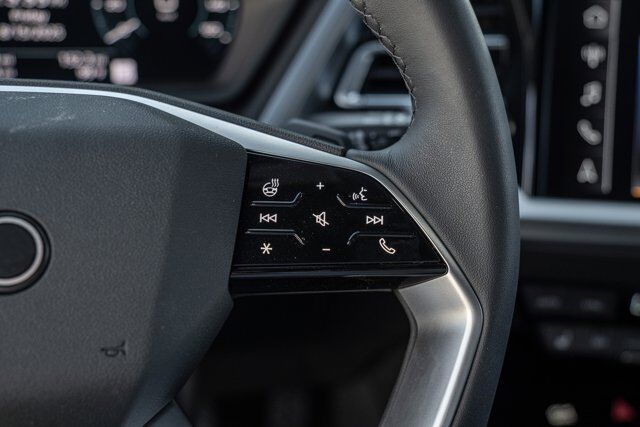 2025 Audi Q4 e-tron Premium Plus  Selma TX