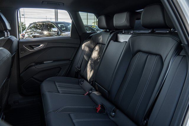 2025 Audi Q4 e-tron Premium Plus  Selma TX
