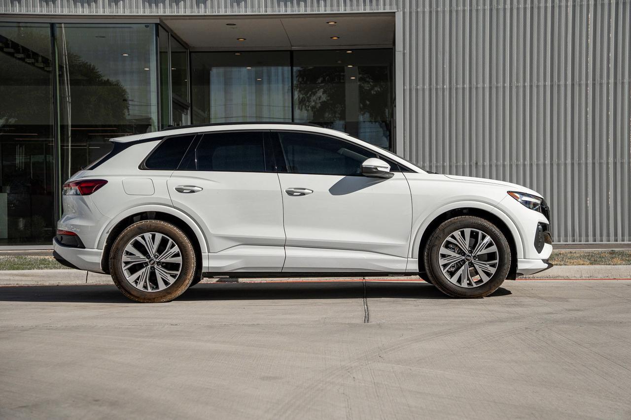 2025 Audi Q4 e-tron Premium Plus  Selma TX