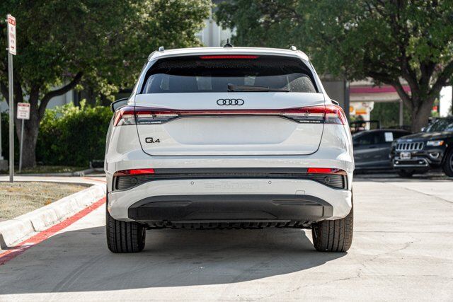 2025 Audi Q4 e-tron Premium Plus  Selma TX