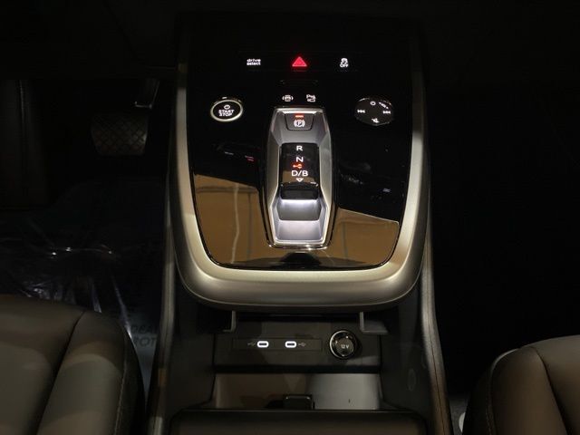 2025 Audi Q4 e-tron Premium Plus quattro Dallas TX