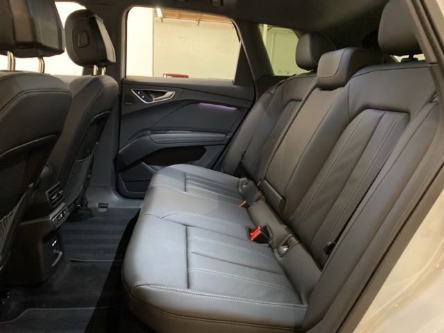 2025 Audi Q4 e-tron Premium Plus quattro Dallas TX