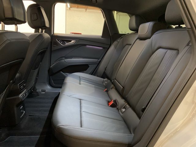 2025 Audi Q4 e-tron Premium Plus quattro Dallas TX