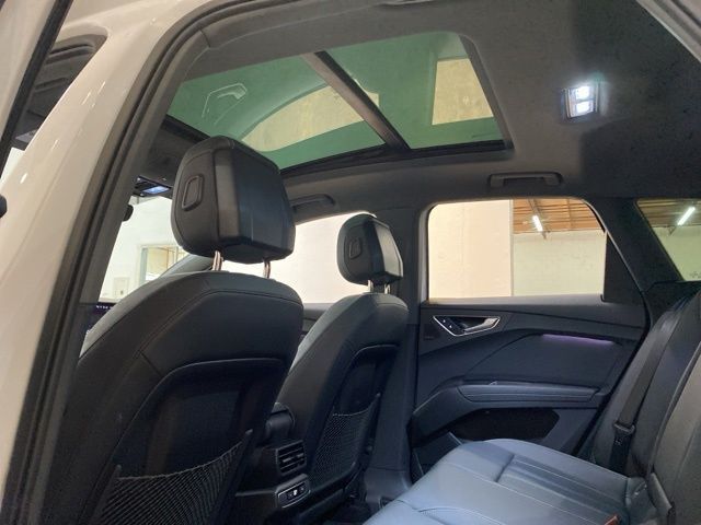 2025 Audi Q4 e-tron Premium Plus quattro Dallas TX