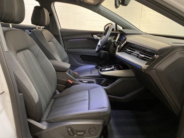 2025 Audi Q4 e-tron Premium Plus quattro Dallas TX