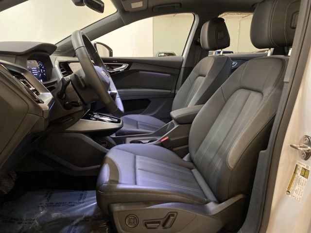 2025 Audi Q4 e-tron Premium Plus quattro Dallas TX