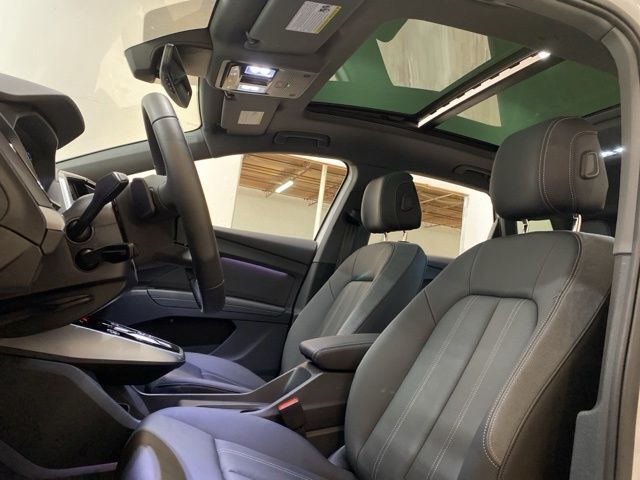 2025 Audi Q4 e-tron Premium Plus quattro Dallas TX