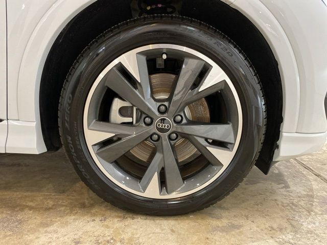 2025 Audi Q4 e-tron Premium Plus quattro Dallas TX