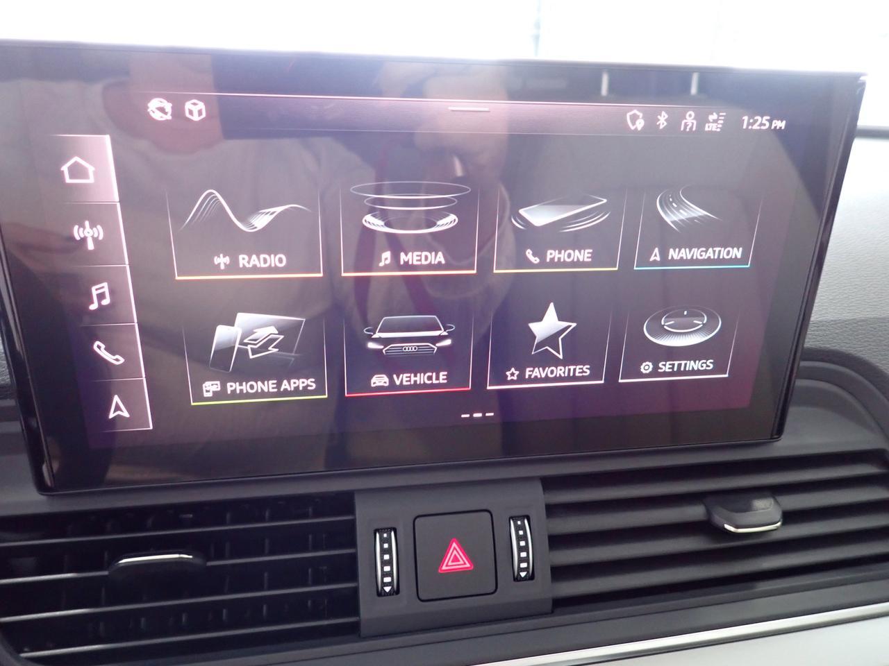 2025 Audi Q5 2.0T PREMIUM QUATTRO 4WD LEATHER  *HYBRID* Listowel ON