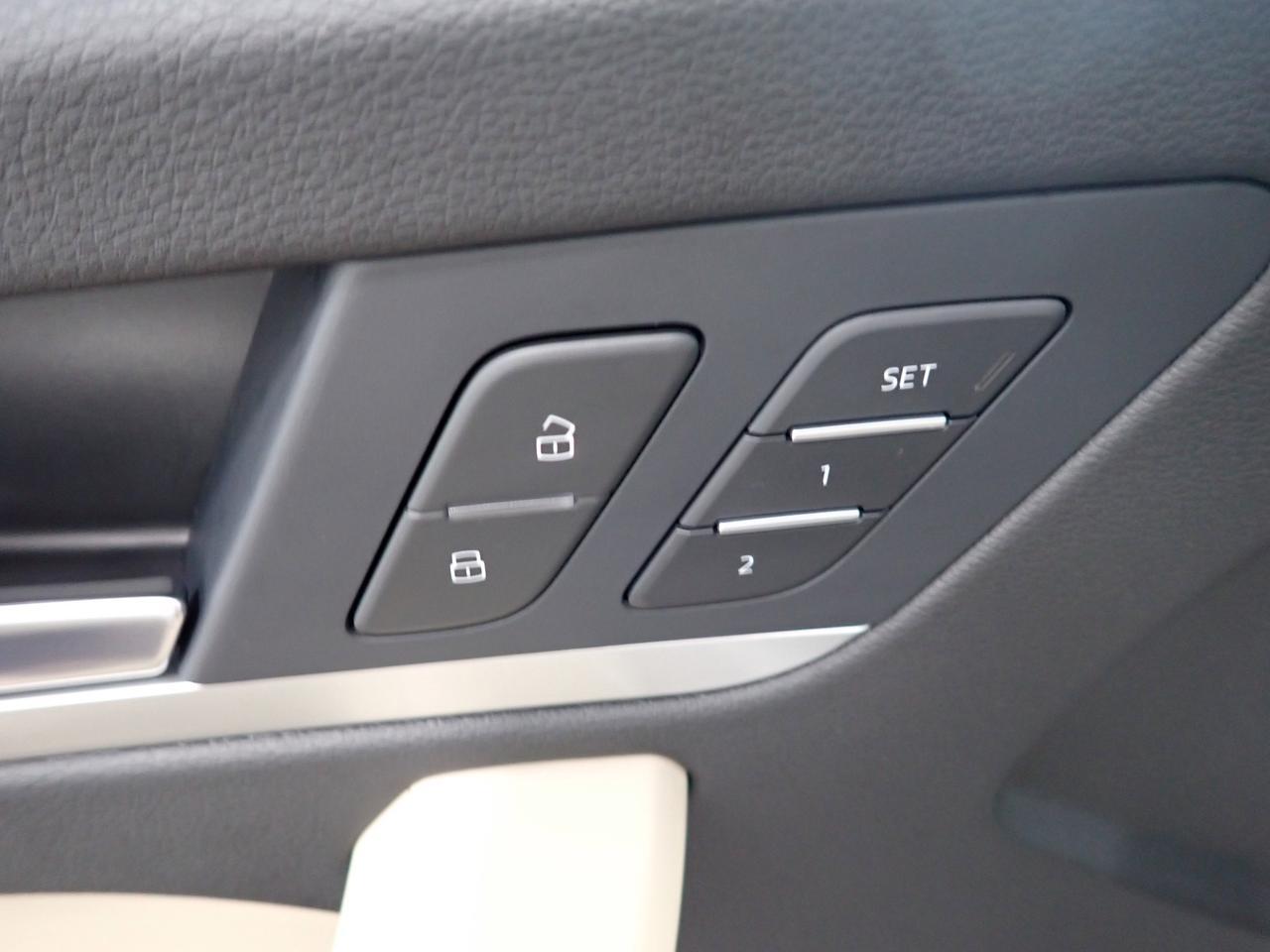 2025 Audi Q5 2.0T PREMIUM QUATTRO 4WD LEATHER  *HYBRID* Listowel ON