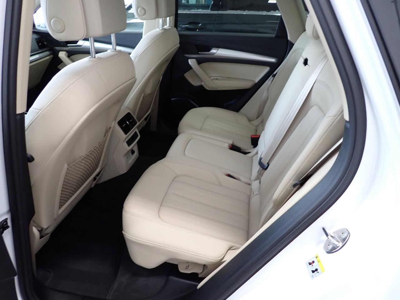 2025 Audi Q5 2.0T PREMIUM QUATTRO 4WD LEATHER  *HYBRID* Listowel ON