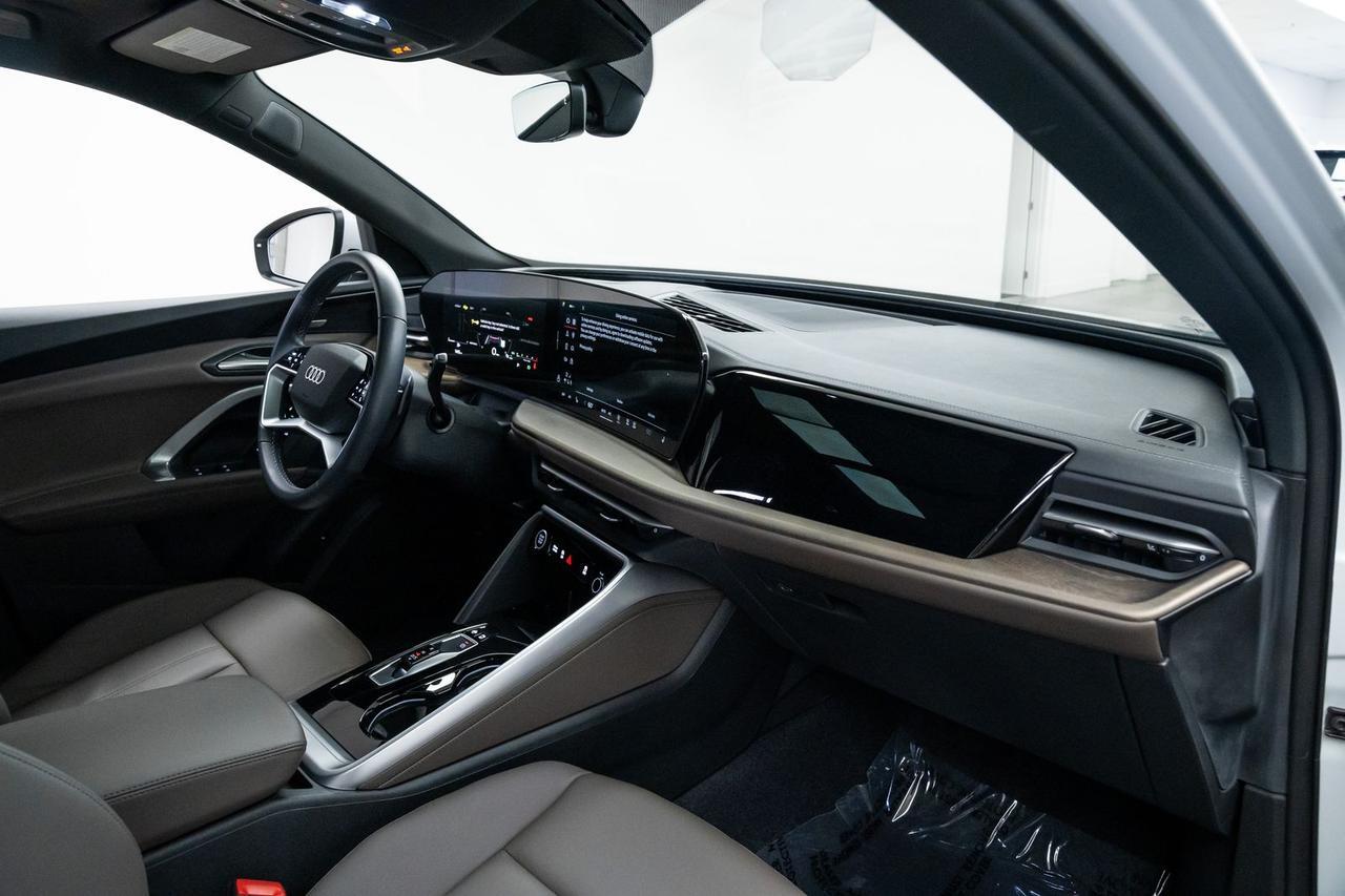 2025 Audi Q5 2.0T Premium Plus 1 Owner Bang &amp; Olufsen Sound Head-Up Display Portland OR