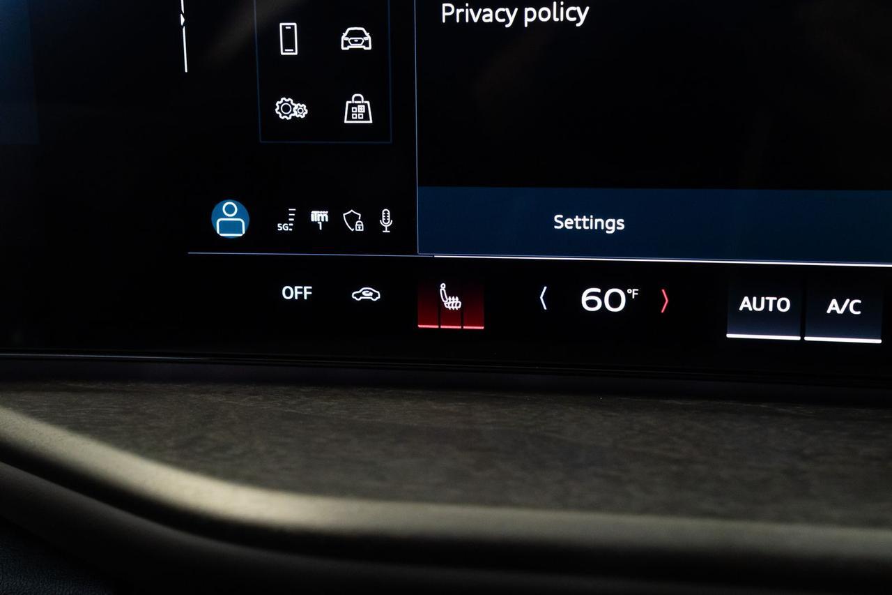 2025 Audi Q5 2.0T Premium Plus 1 Owner Bang &amp; Olufsen Sound Head-Up Display Portland OR