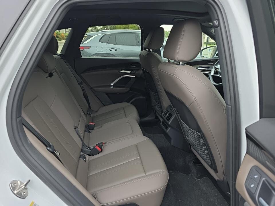 2025 Audi Q5 2.0T Premium Plus quattro Bang &amp; Olufsen Sound Head-Up Display Portland OR