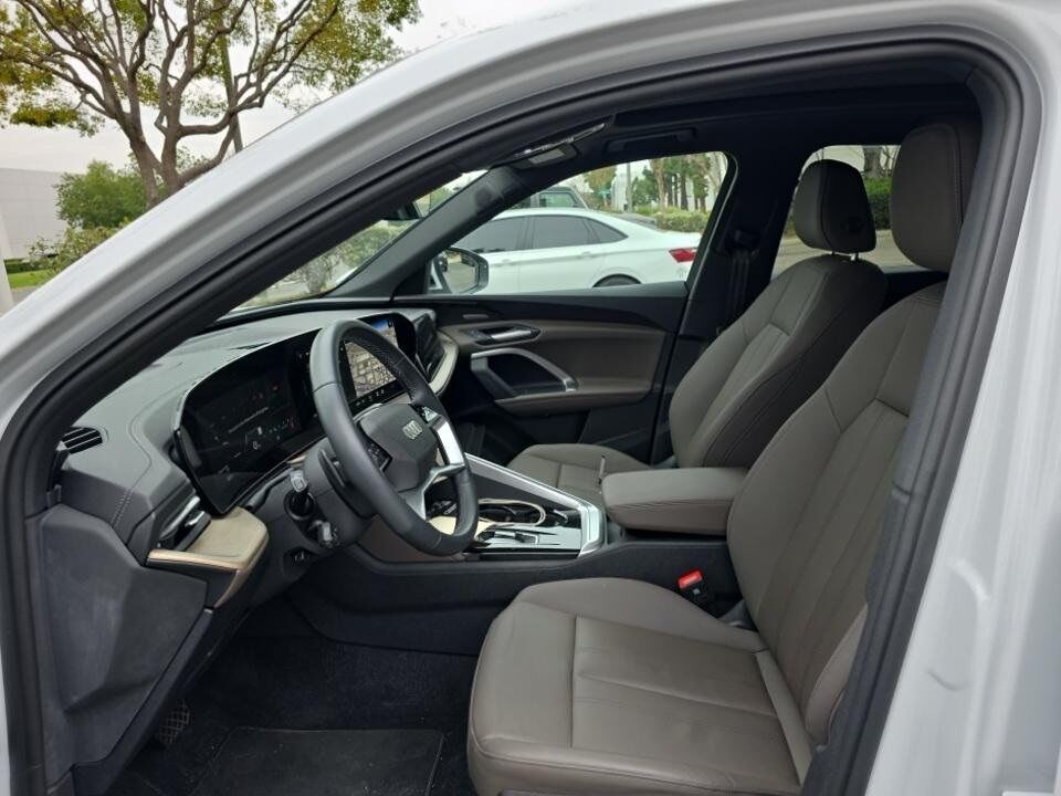 2025 Audi Q5 2.0T Premium Plus quattro Bang &amp; Olufsen Sound Head-Up Display Portland OR