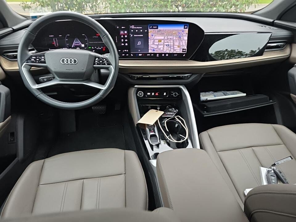 2025 Audi Q5 2.0T Premium Plus quattro Bang &amp; Olufsen Sound Head-Up Display Portland OR