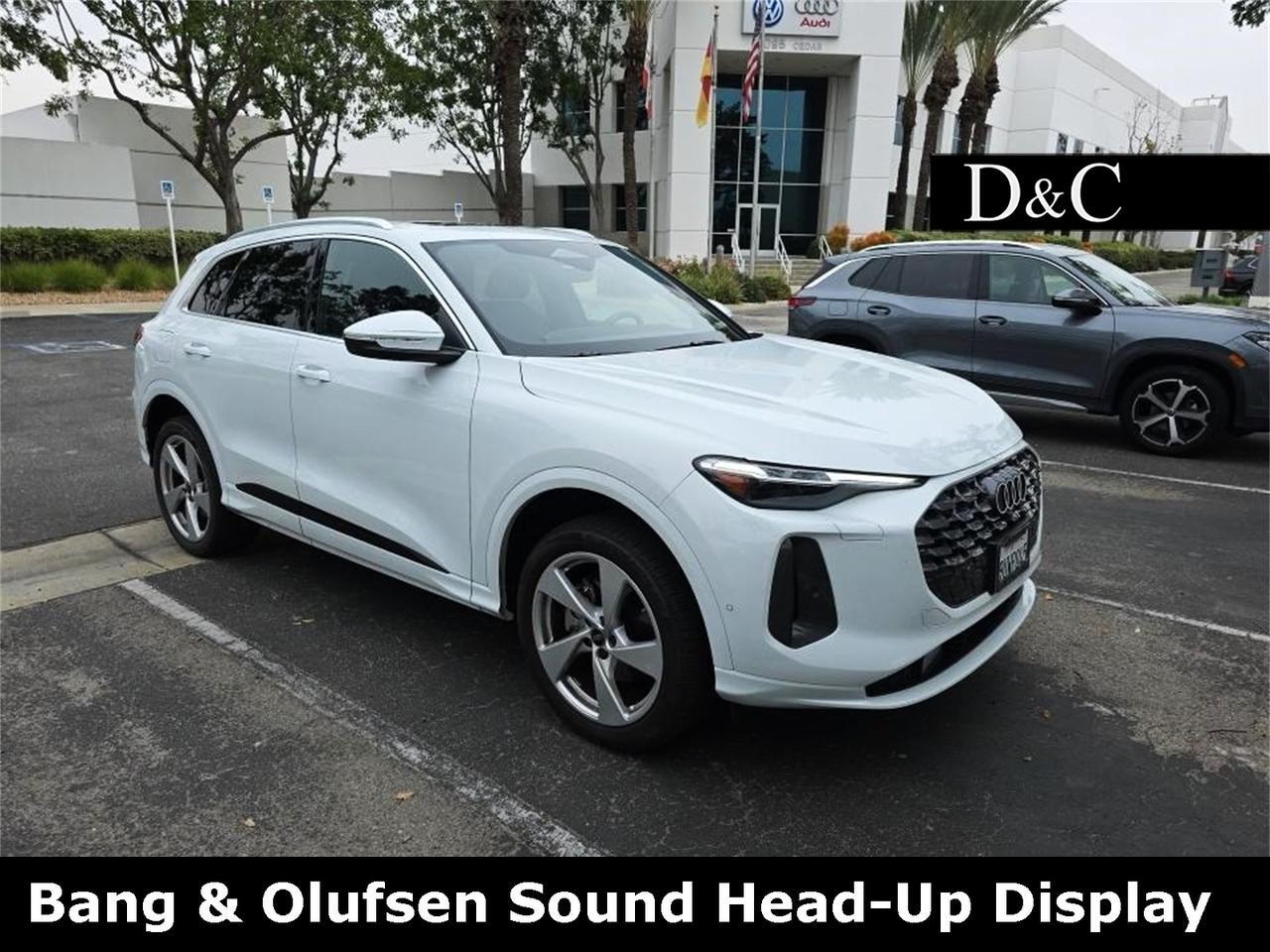 2025 Audi Q5 2.0T Premium Plus quattro Bang &amp; Olufsen Sound Head-Up Display